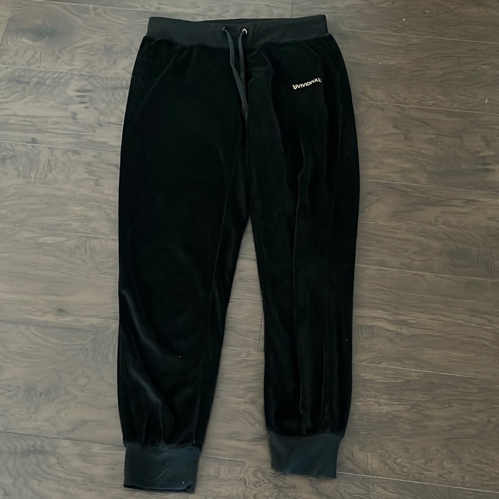 Vivi Diva Black Velour Joggers M